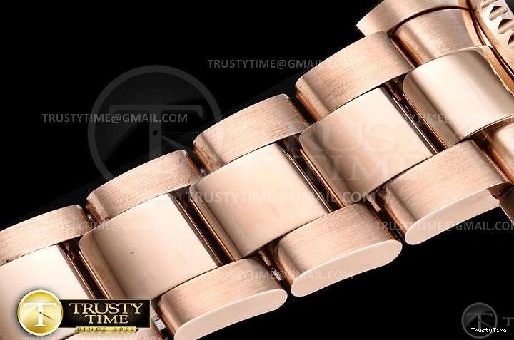 0506 ROLGMT133 – GMT II Snug 968
